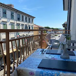 appartamento-nel-cuore-di-viareggio.it-tuscanyhotel.com/